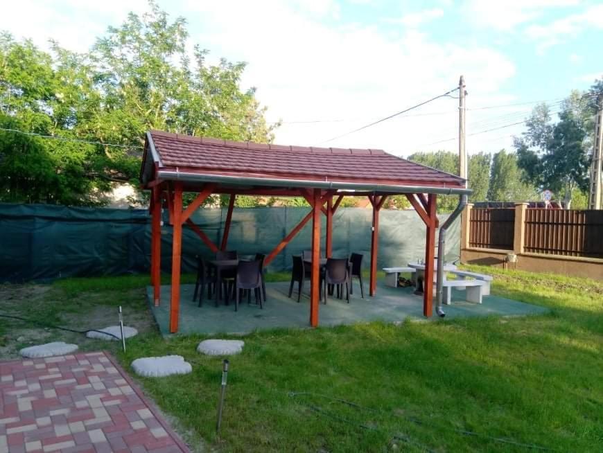 Angyal Apartman Cserkeszőlő Extérieur photo